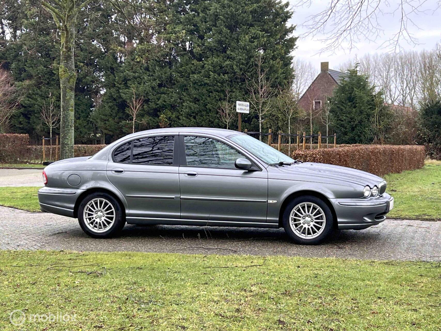Foto van Jaguar X-type 2.0 V6