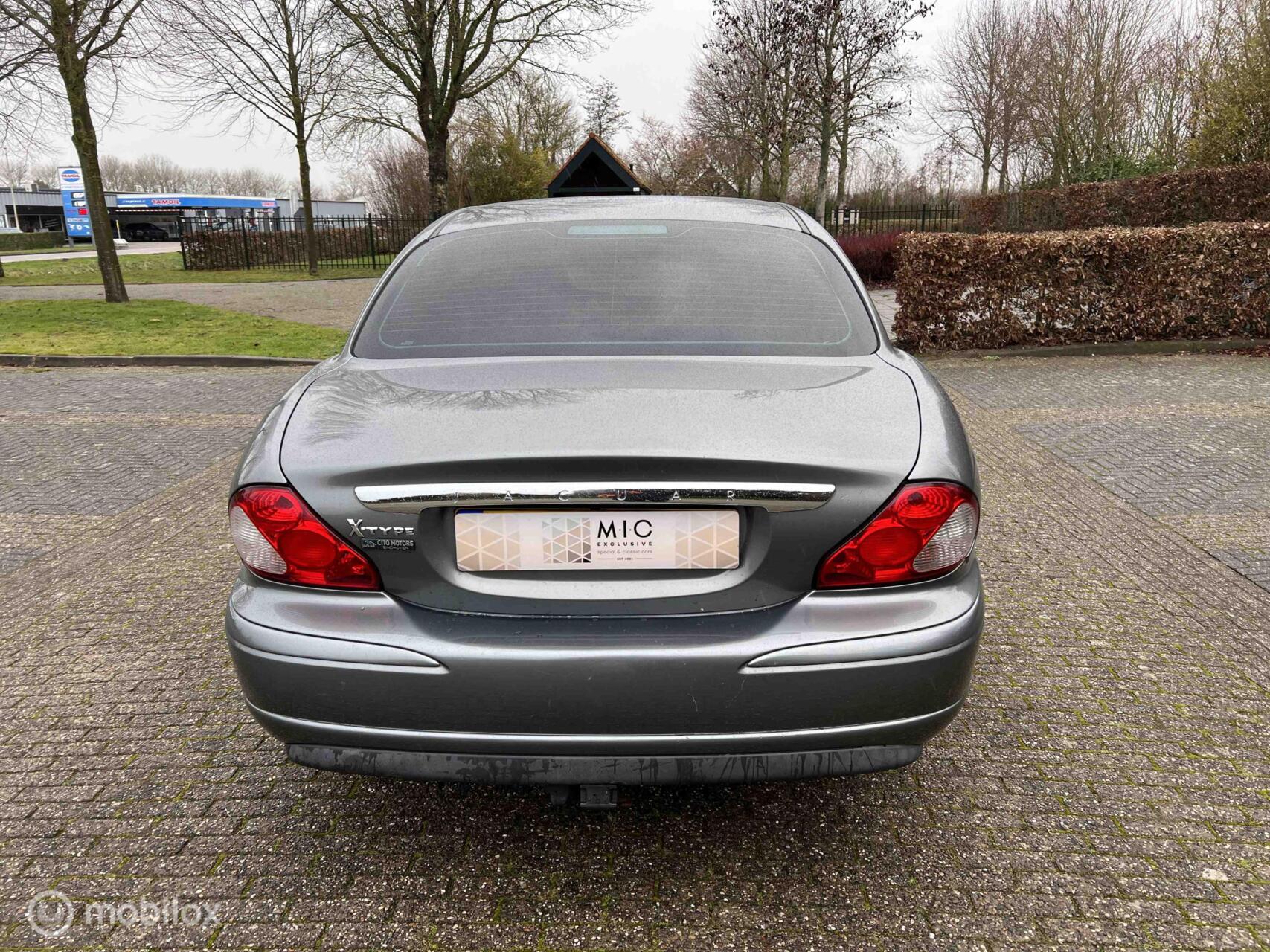 Foto van Jaguar X-type 2.0 V6
