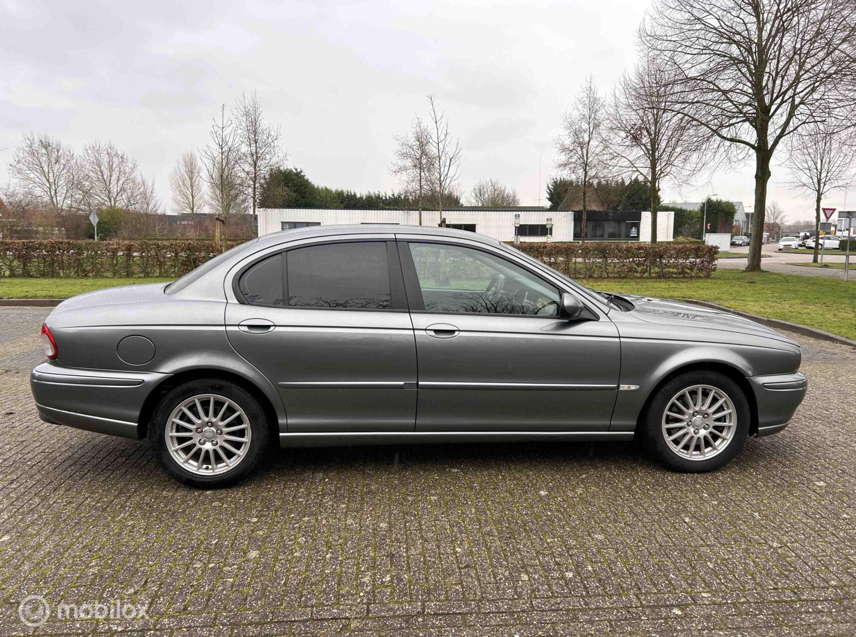 Foto van Jaguar X-type 2.0 V6