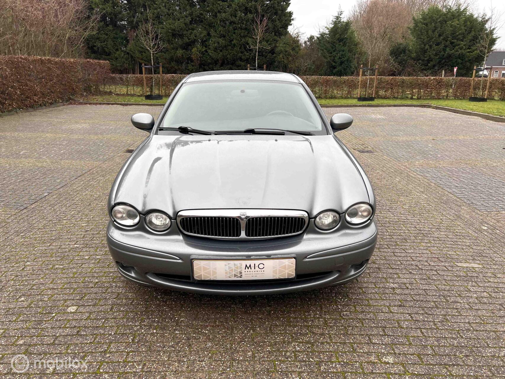 Foto van Jaguar X-type 2.0 V6