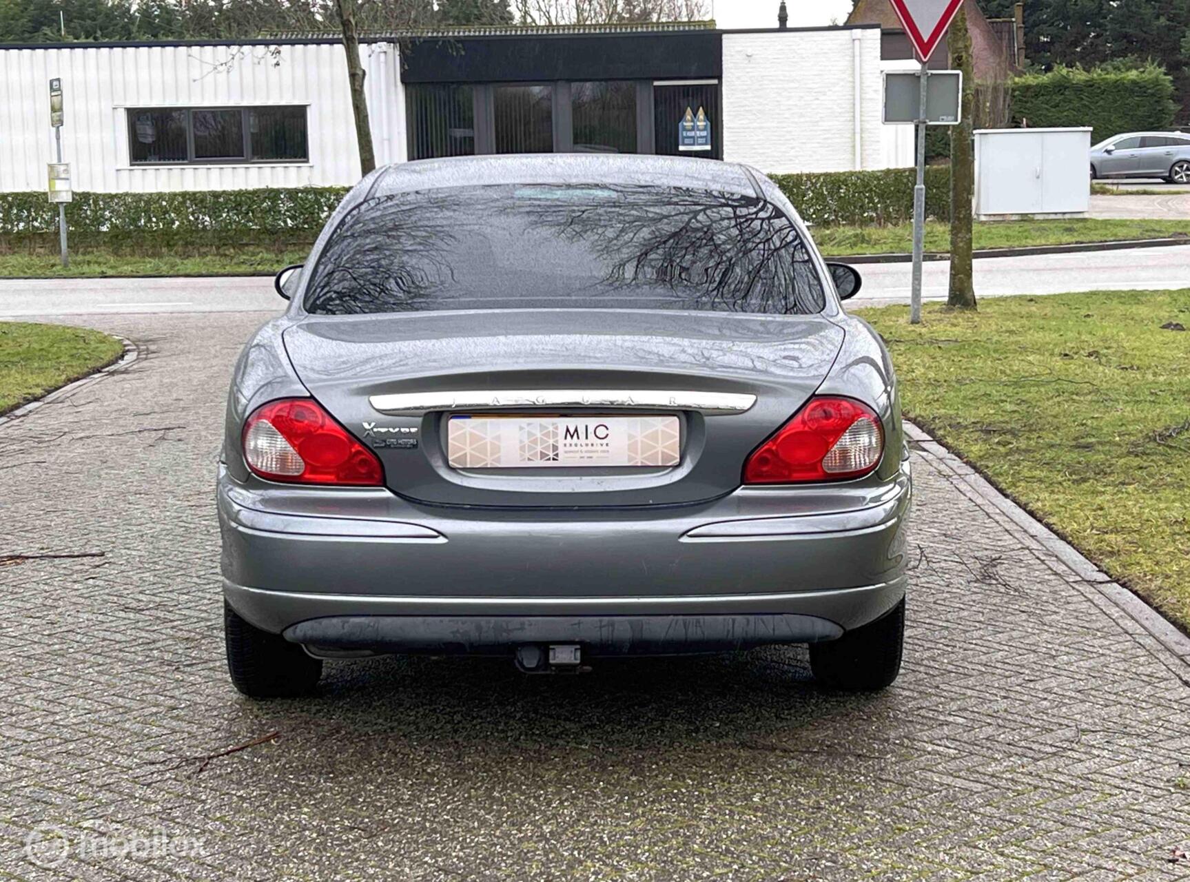 Foto van Jaguar X-type 2.0 V6