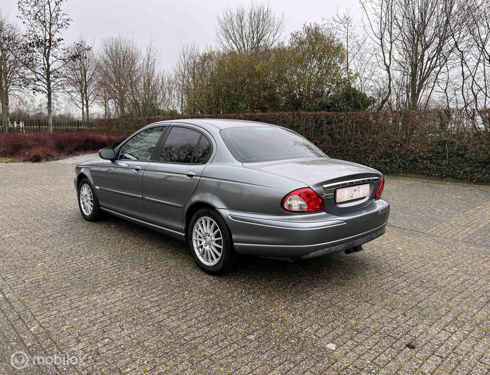 Foto van Jaguar X-type 2.0 V6