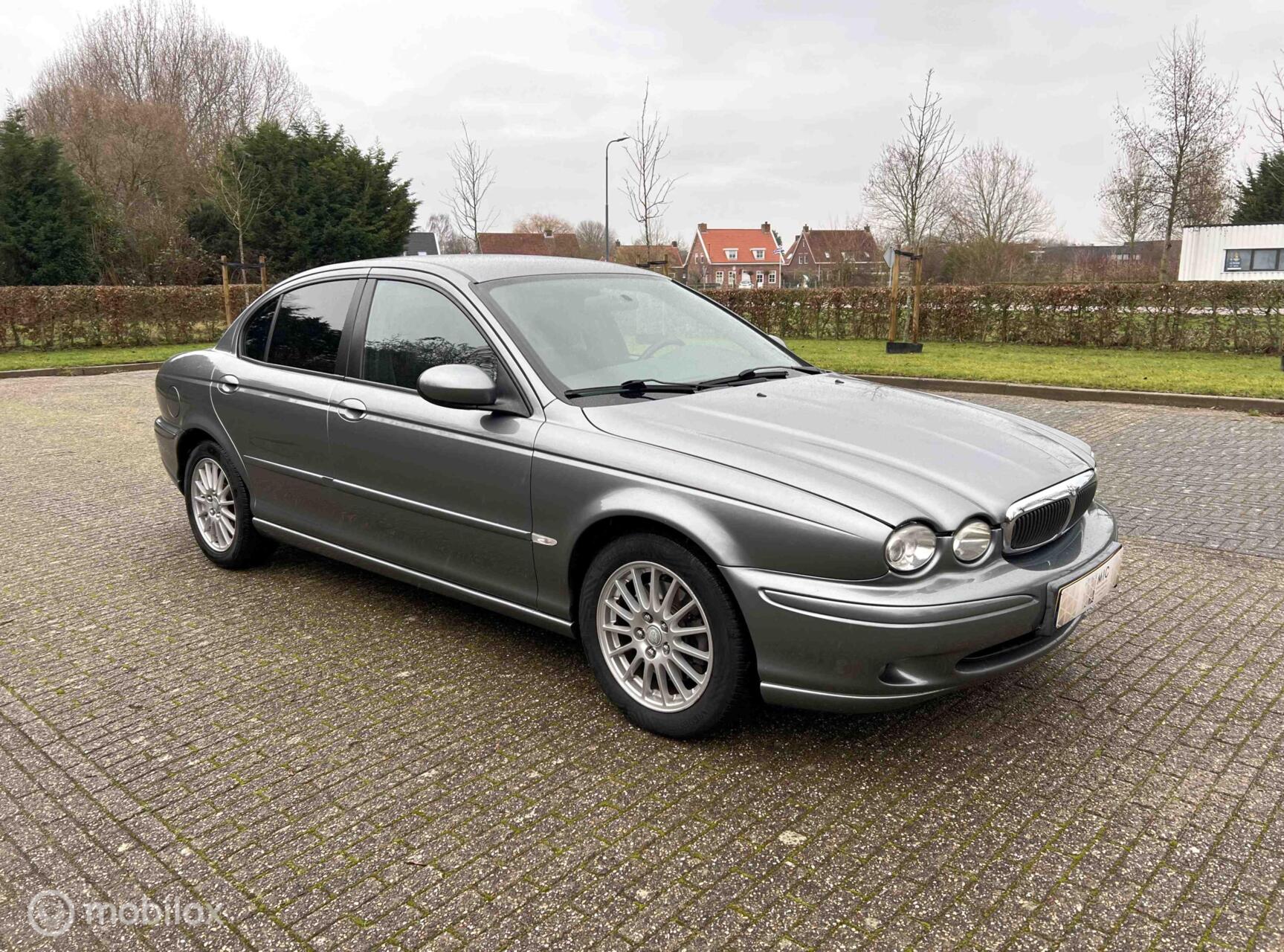 Foto van Jaguar X-type 2.0 V6