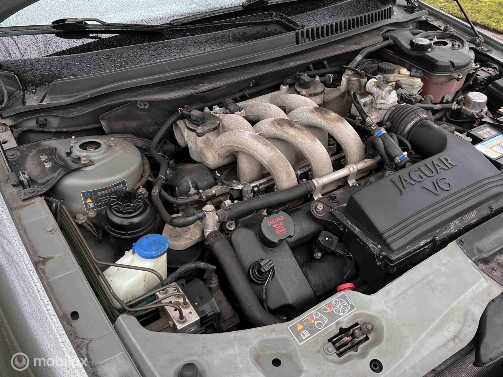 Foto van Jaguar X-type 2.0 V6