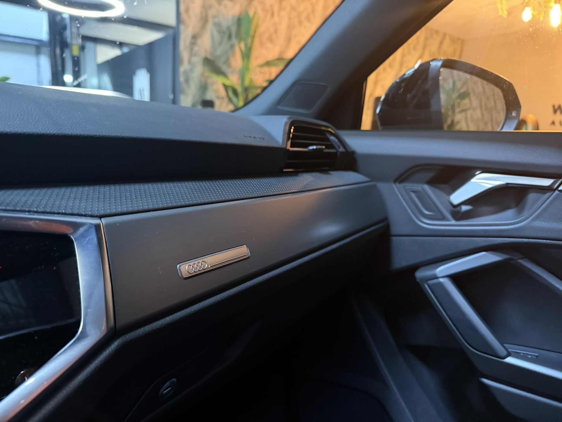 Foto van Audi Q3 Sportback E-tron