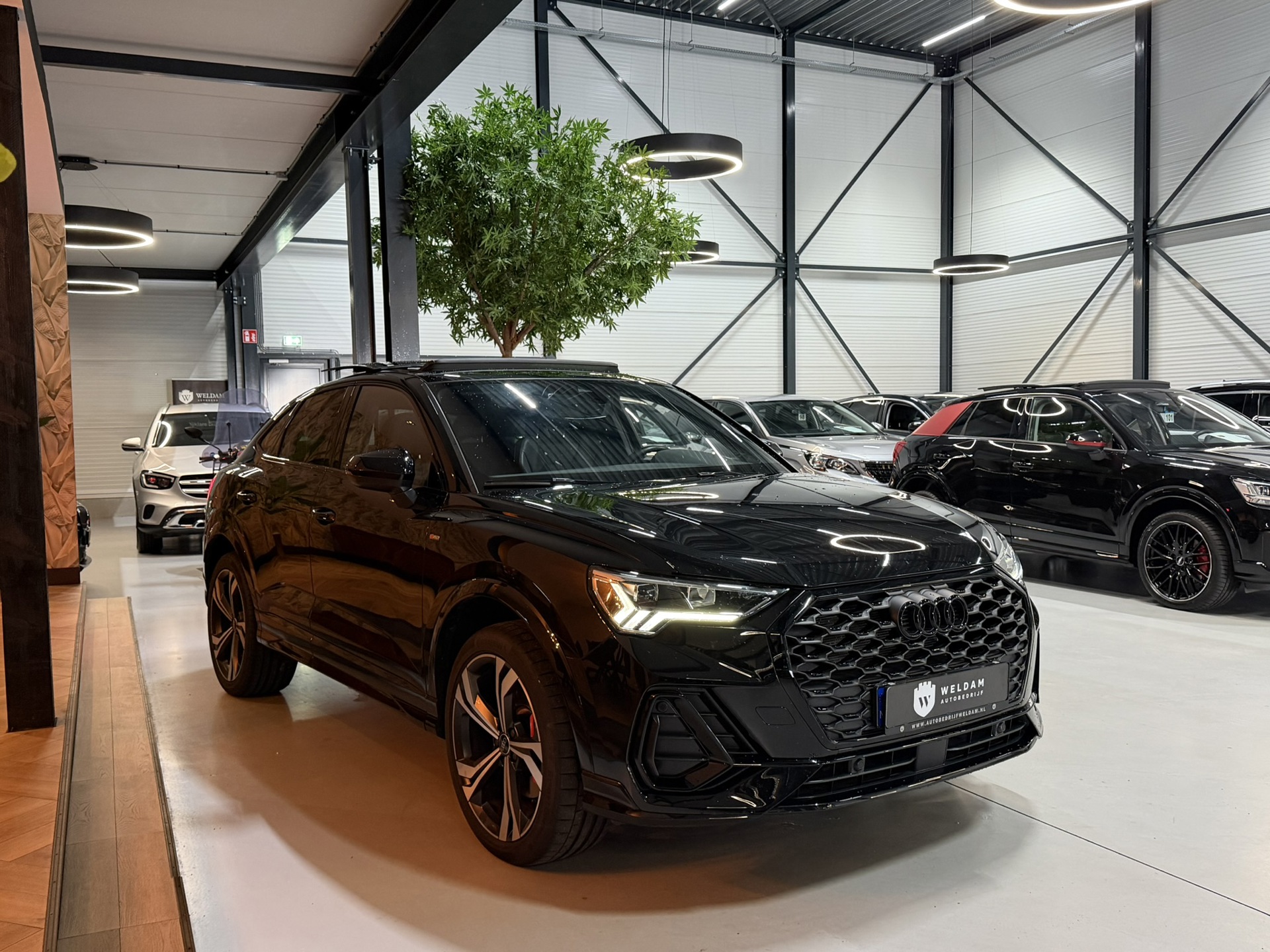 Foto van Audi Q3 Sportback E-tron