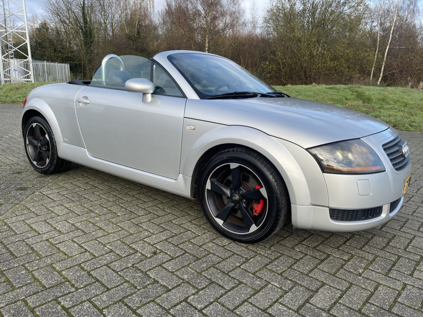 Audi Audi TT 1.8 5V Turbo Airco APK:Nieuw bij aflevering 2000 - voorkant