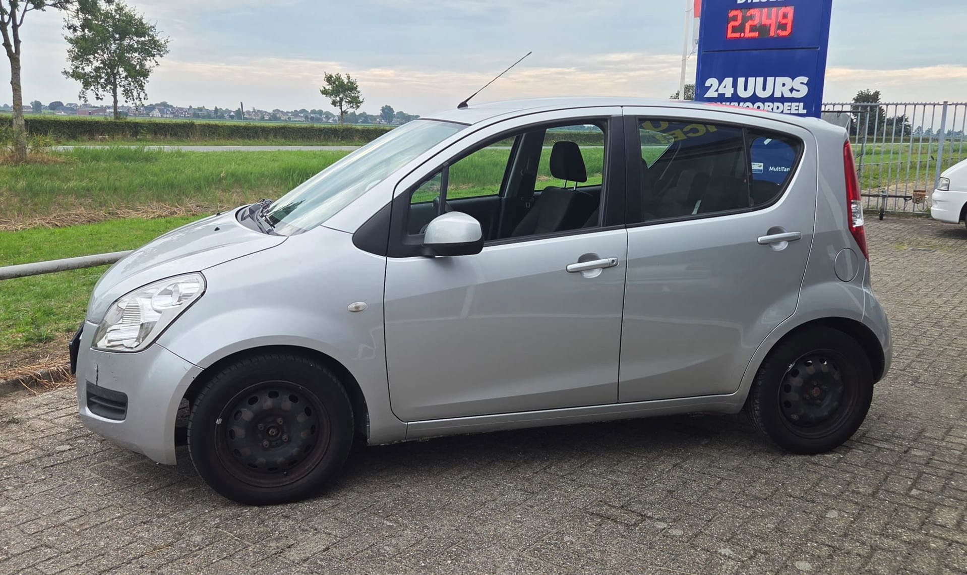 Foto van Suzuki Splash