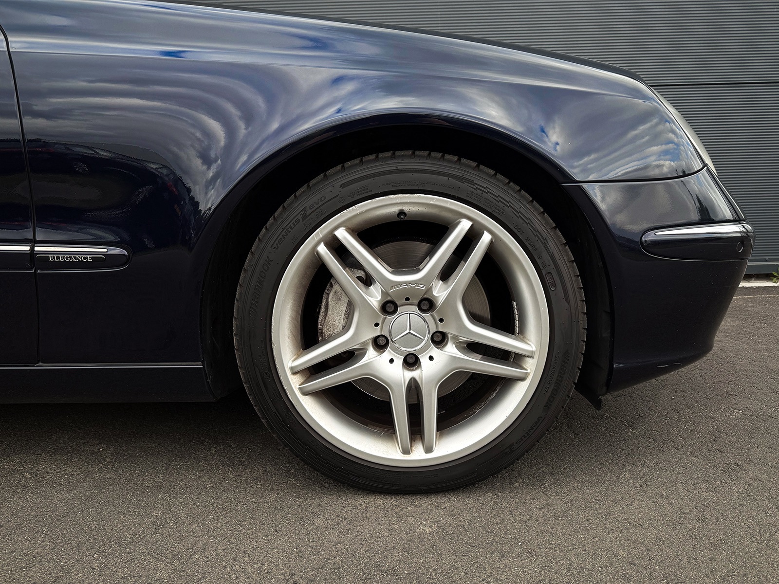 Foto van Mercedes-Benz E 500