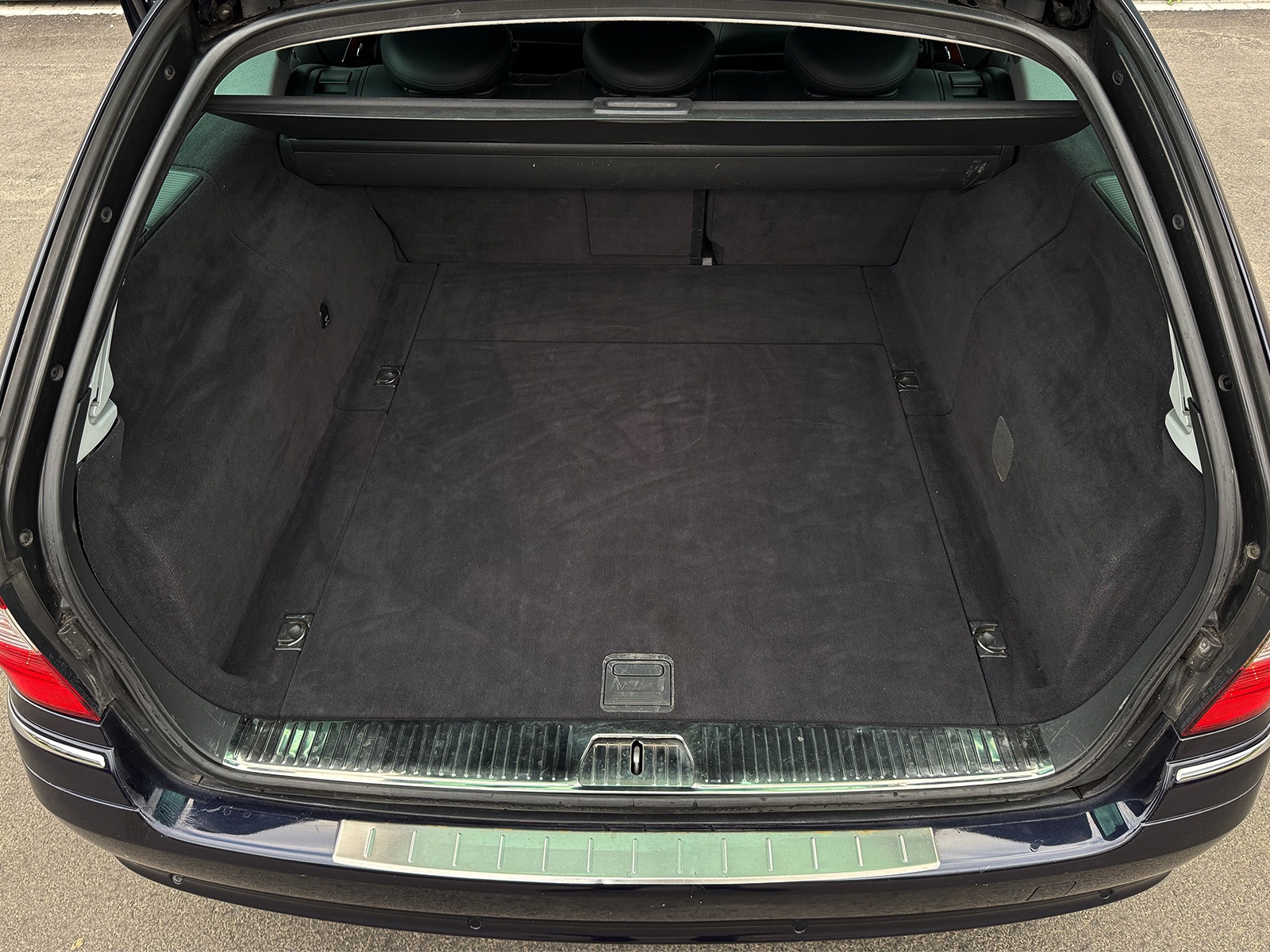 Foto van Mercedes-Benz E 500