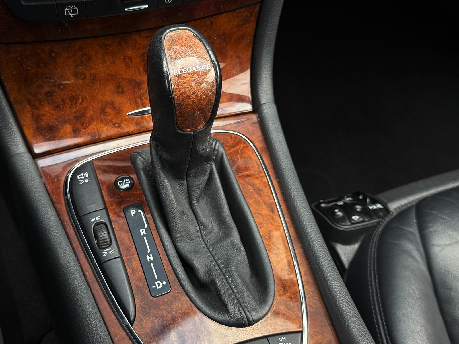 Foto van Mercedes-Benz E 500