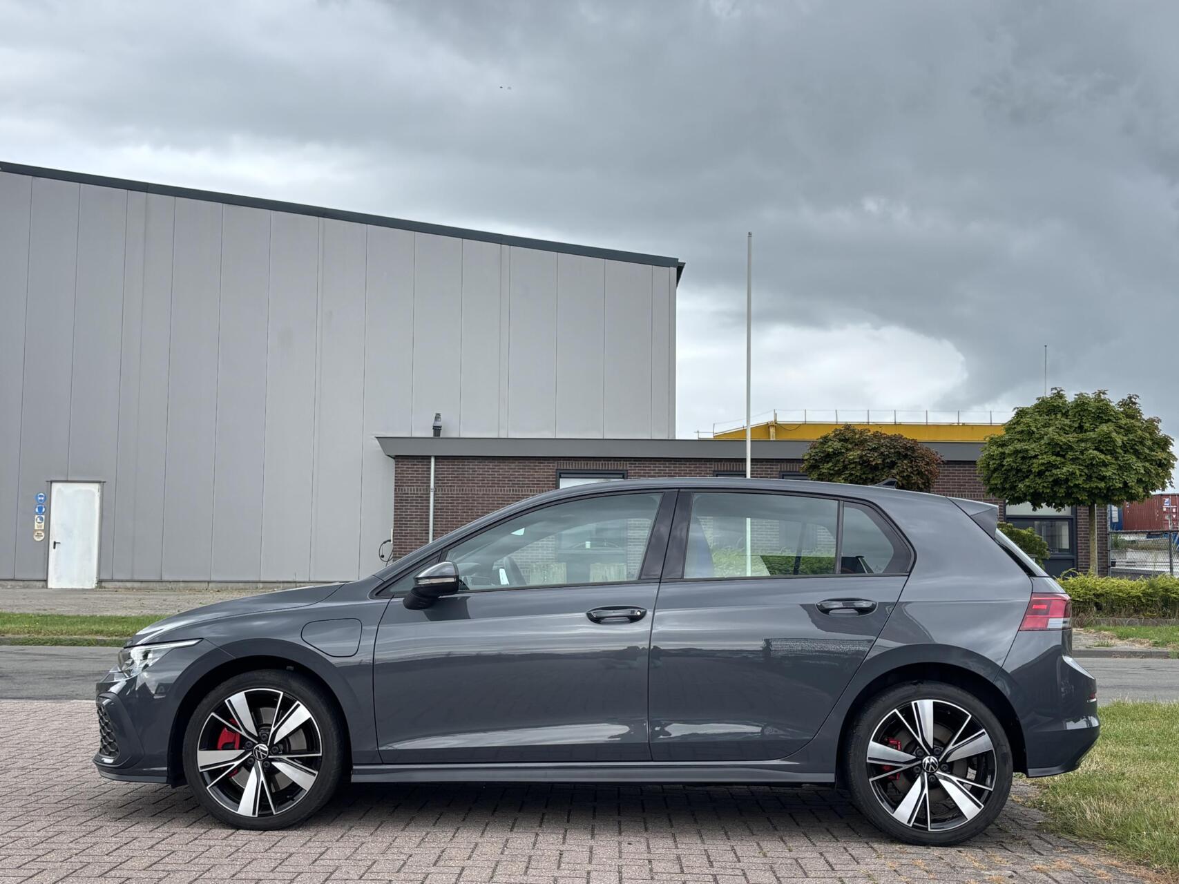 Foto van Volkswagen Golf GTE
