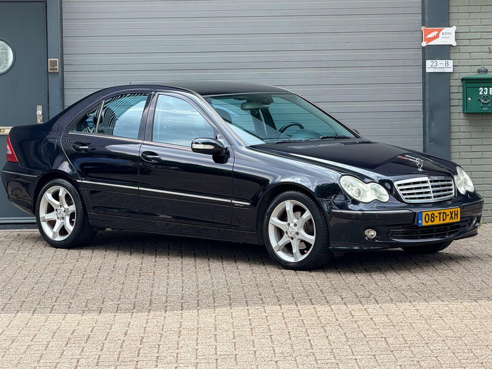 Foto van Mercedes-Benz C 200 Kompressor