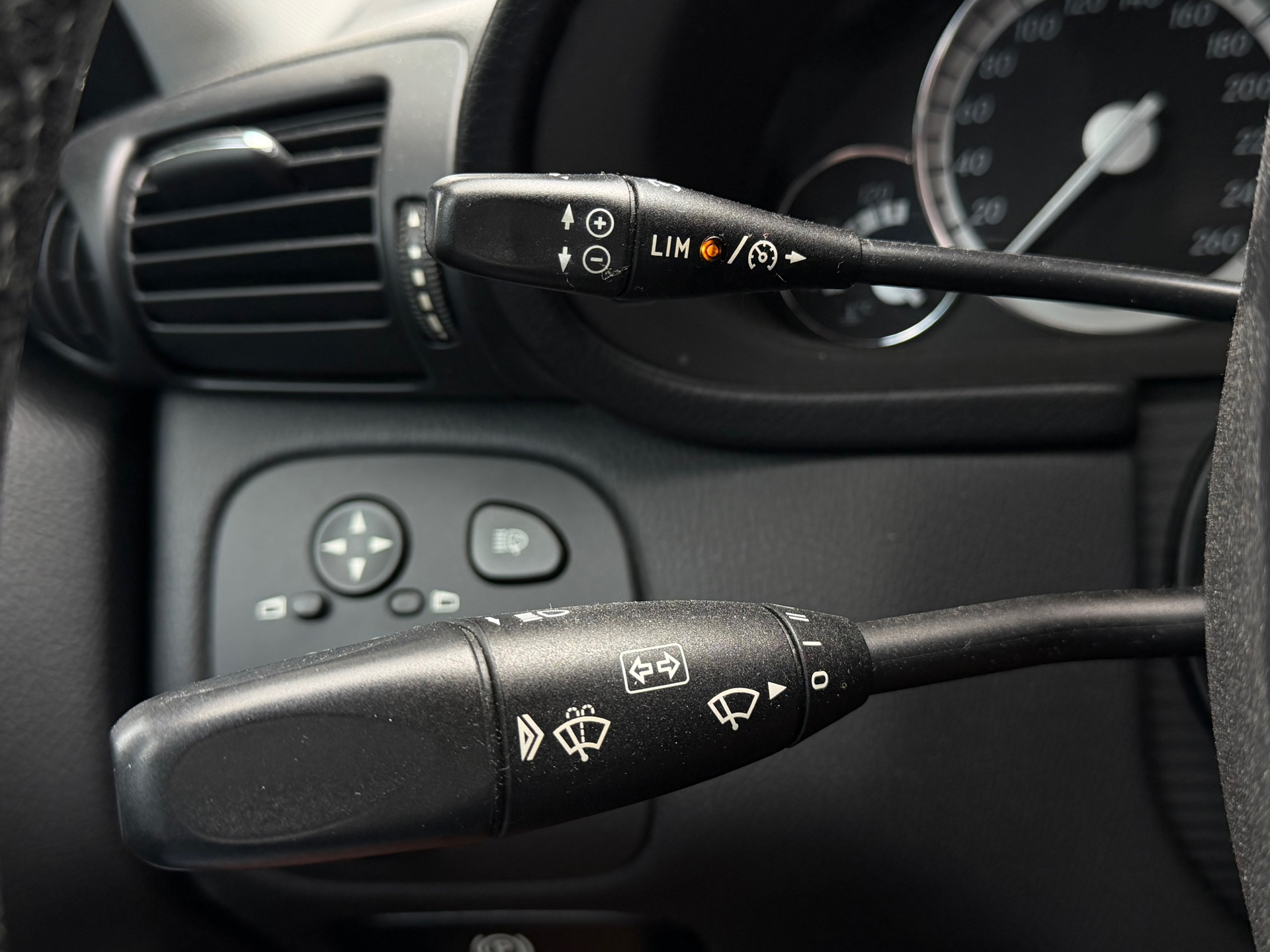 Foto van Mercedes-Benz C 200 Kompressor