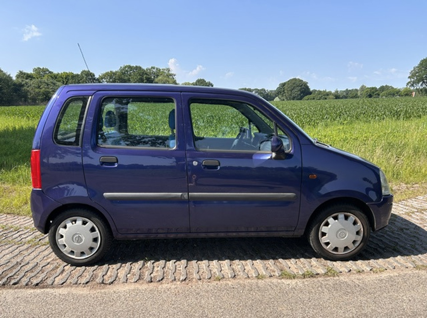 Foto van Opel Agila