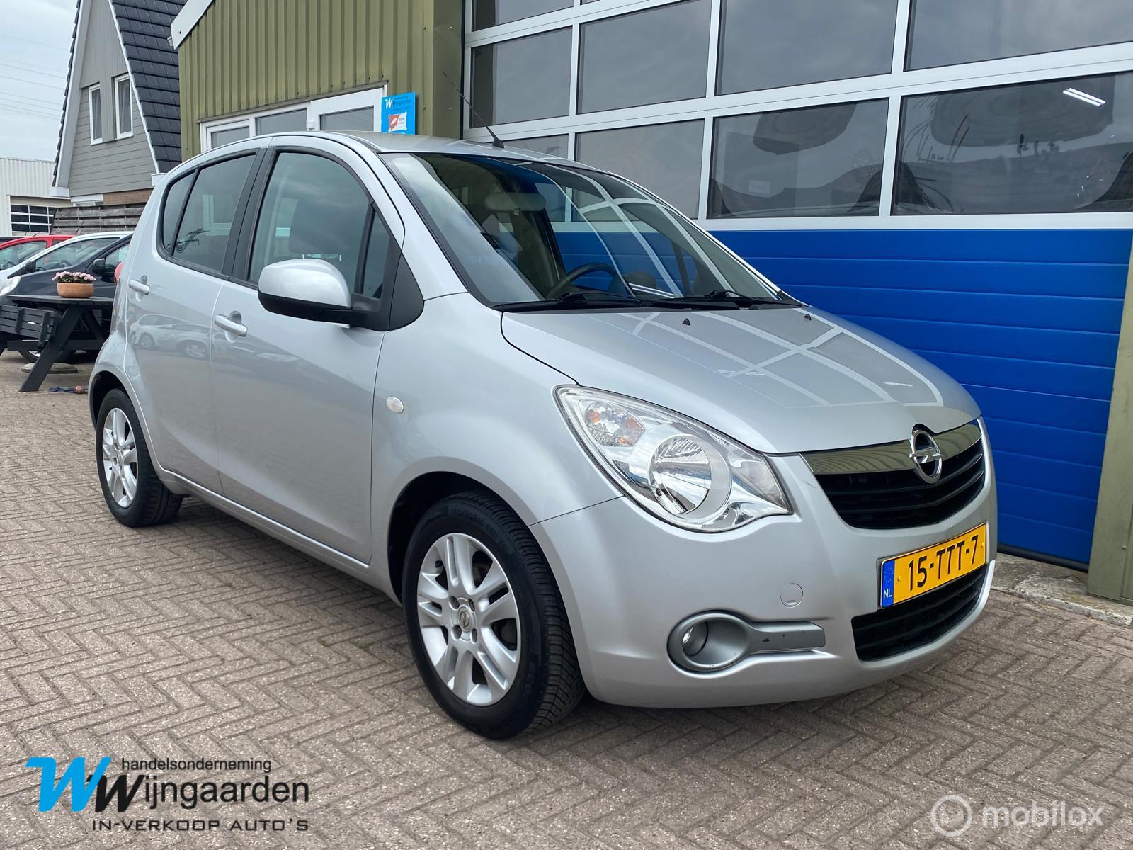 Foto van Opel Agila
