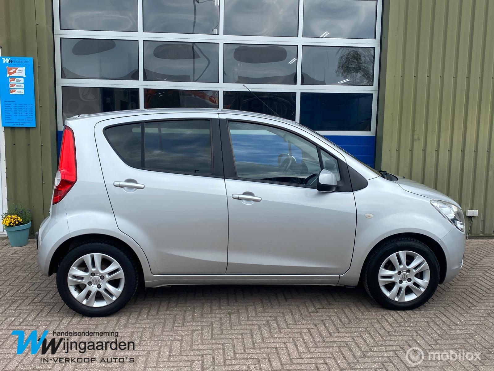 Foto van Opel Agila