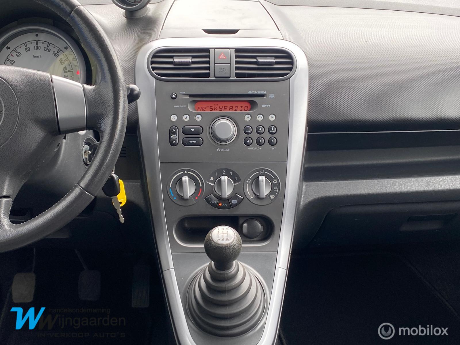 Foto van Opel Agila