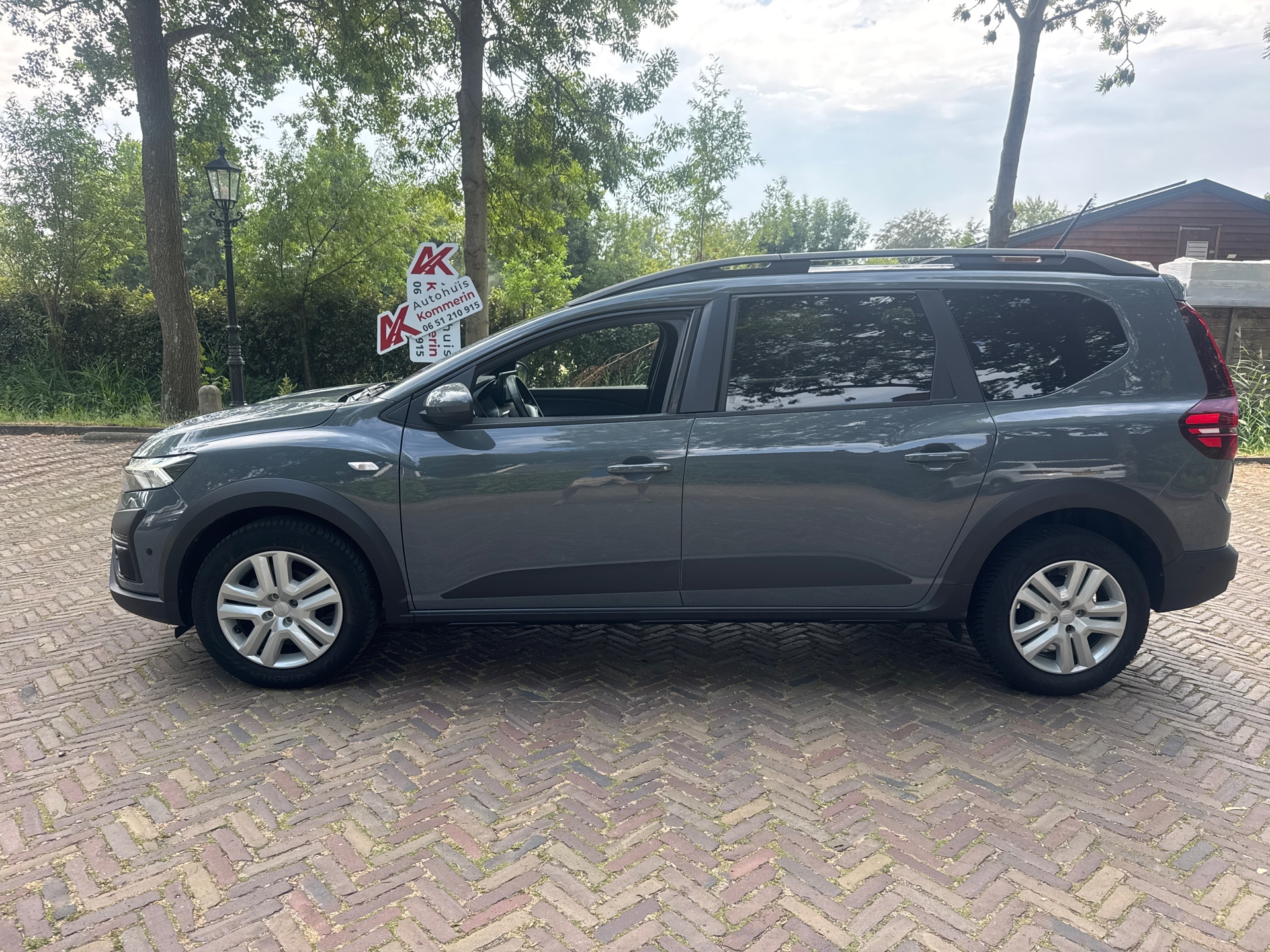 Foto van Dacia Jogger