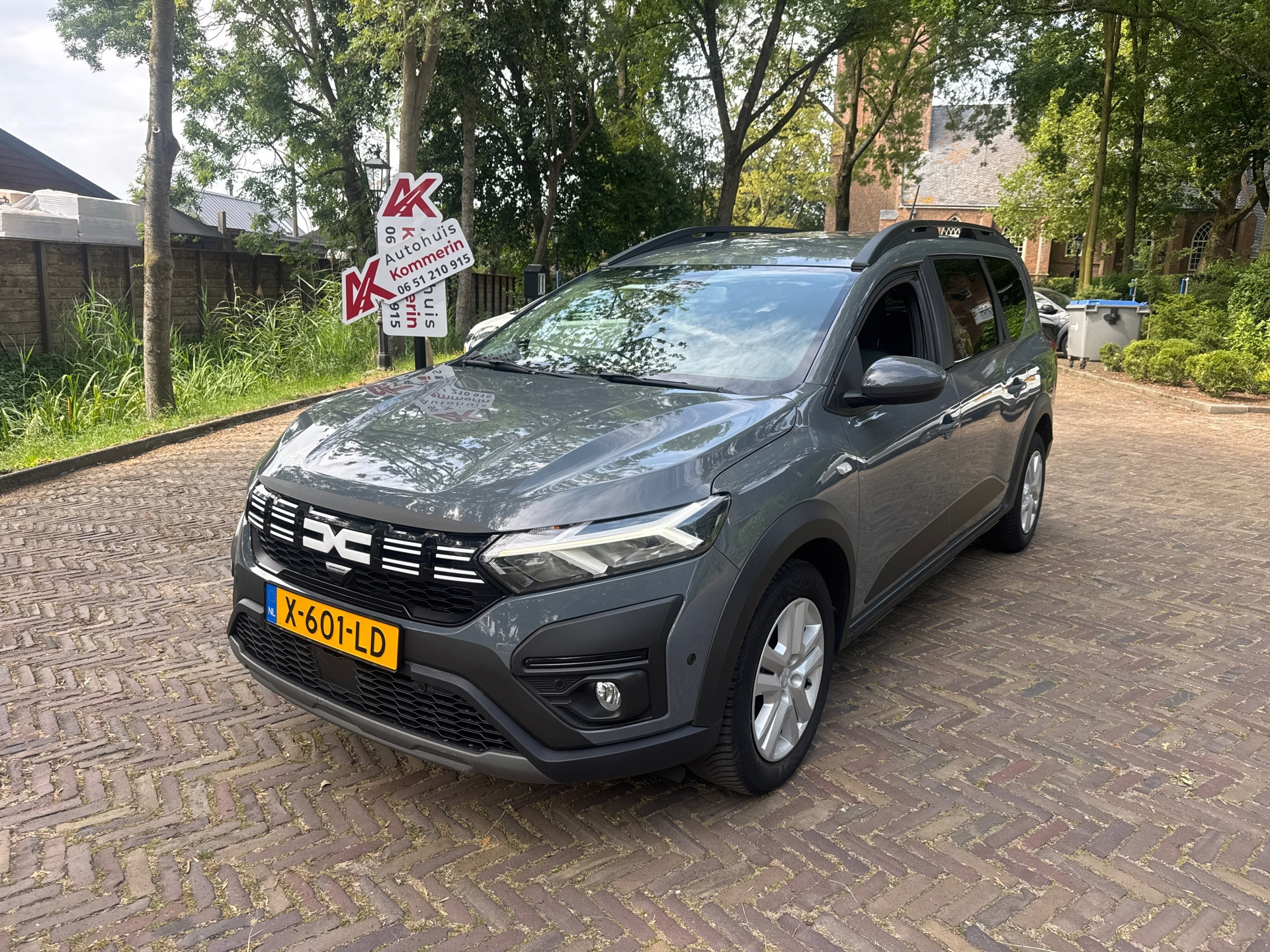 Dacia Jogger 1.0 TCe LPG Expression., Wij zijn altijd de goedkoopste met de beste Vakgarage Bovagservice. 2023 - voorkant