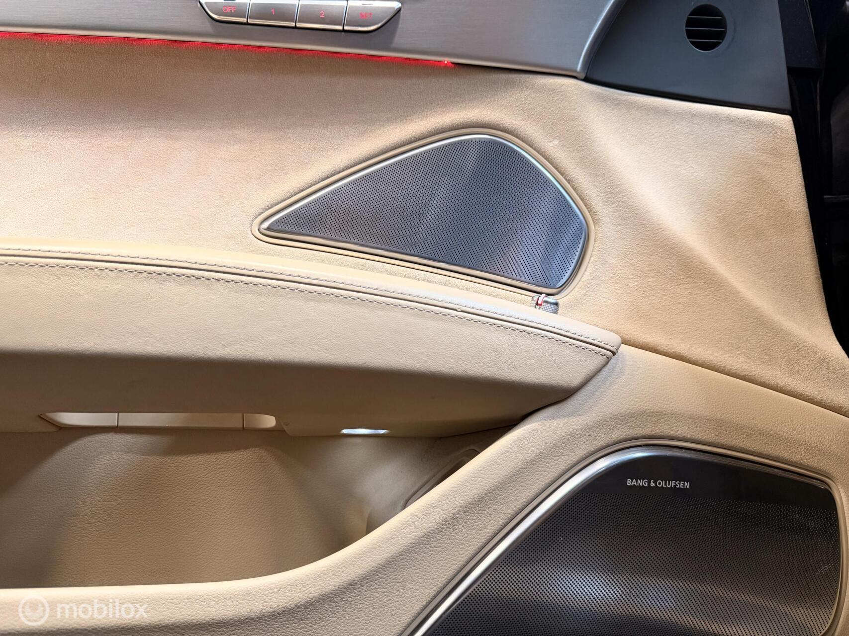 Foto van Audi A8