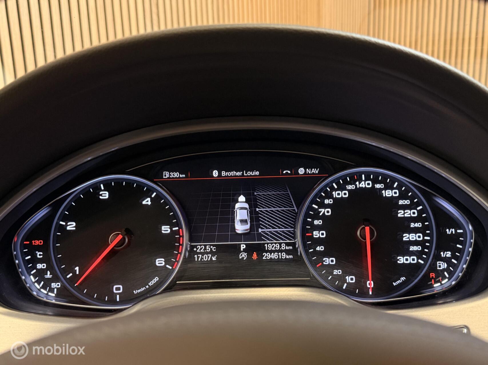 Foto van Audi A8