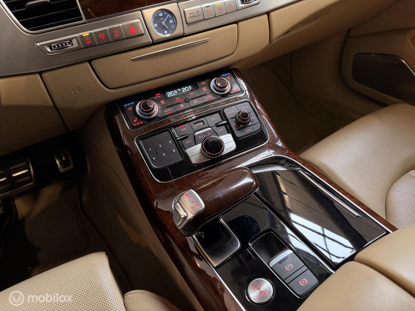 Foto van Audi A8