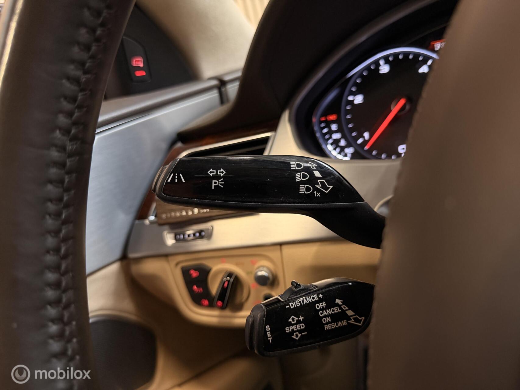 Foto van Audi A8