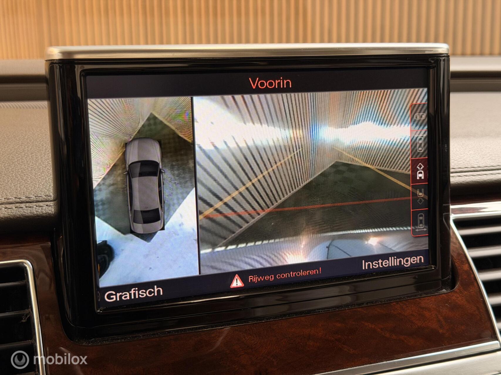 Foto van Audi A8