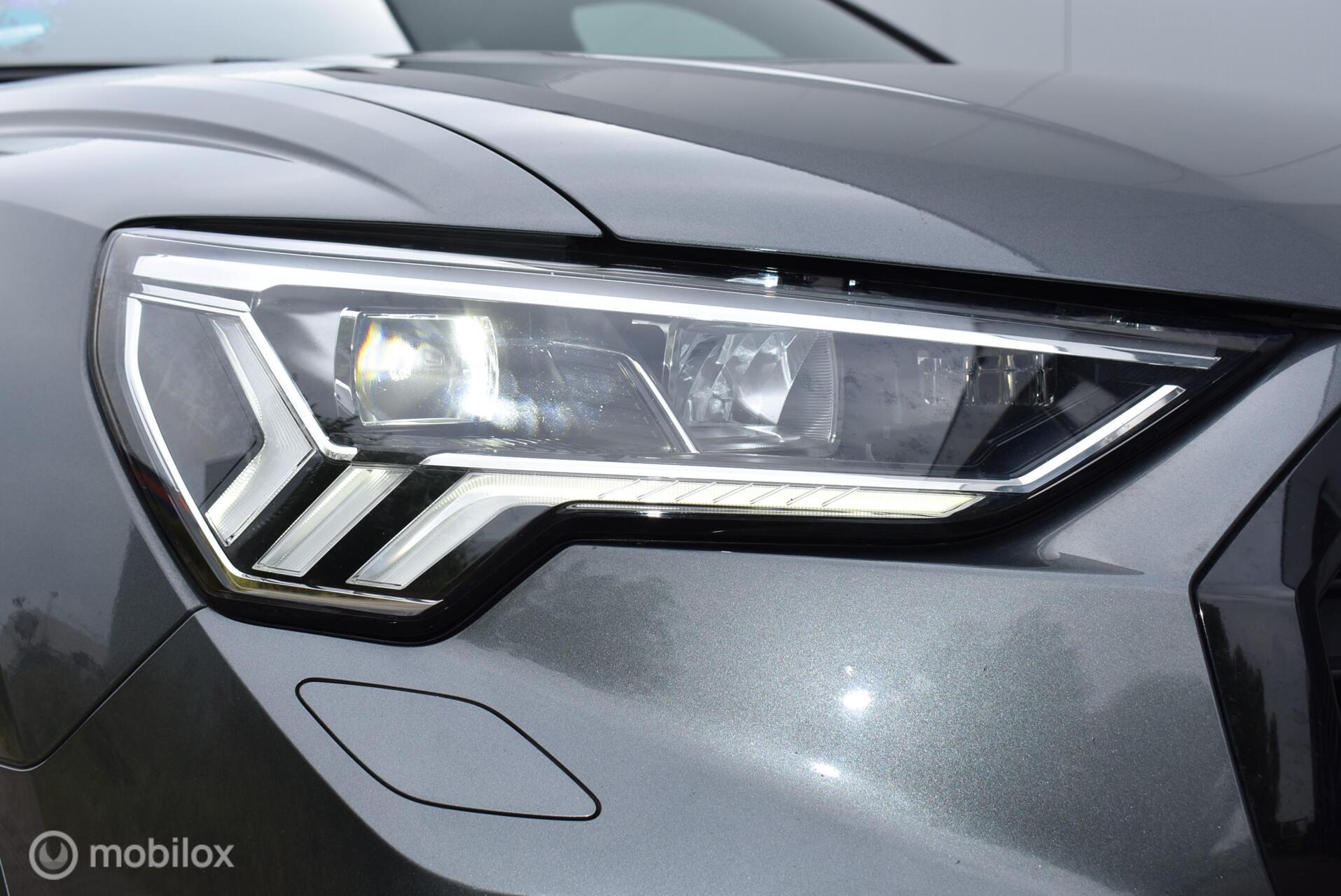 Foto van Audi Q3 E-tron