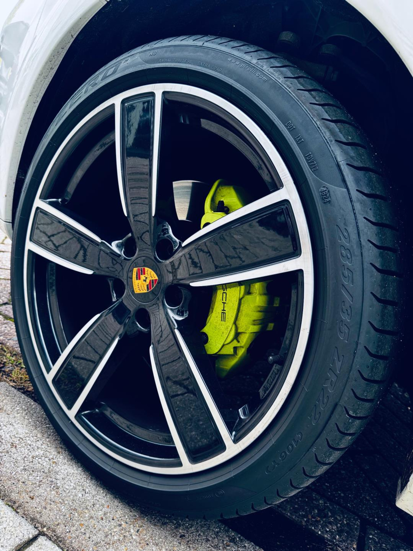Foto van Porsche Cayenne E-hybrid
