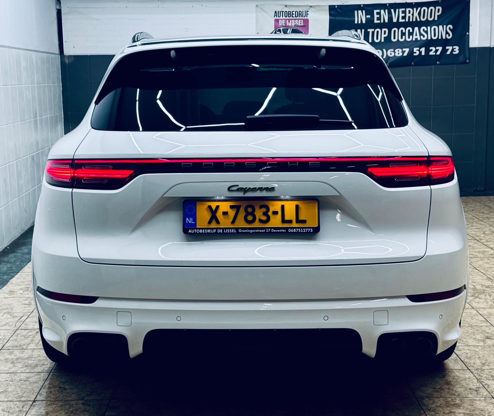Foto van Porsche Cayenne E-hybrid
