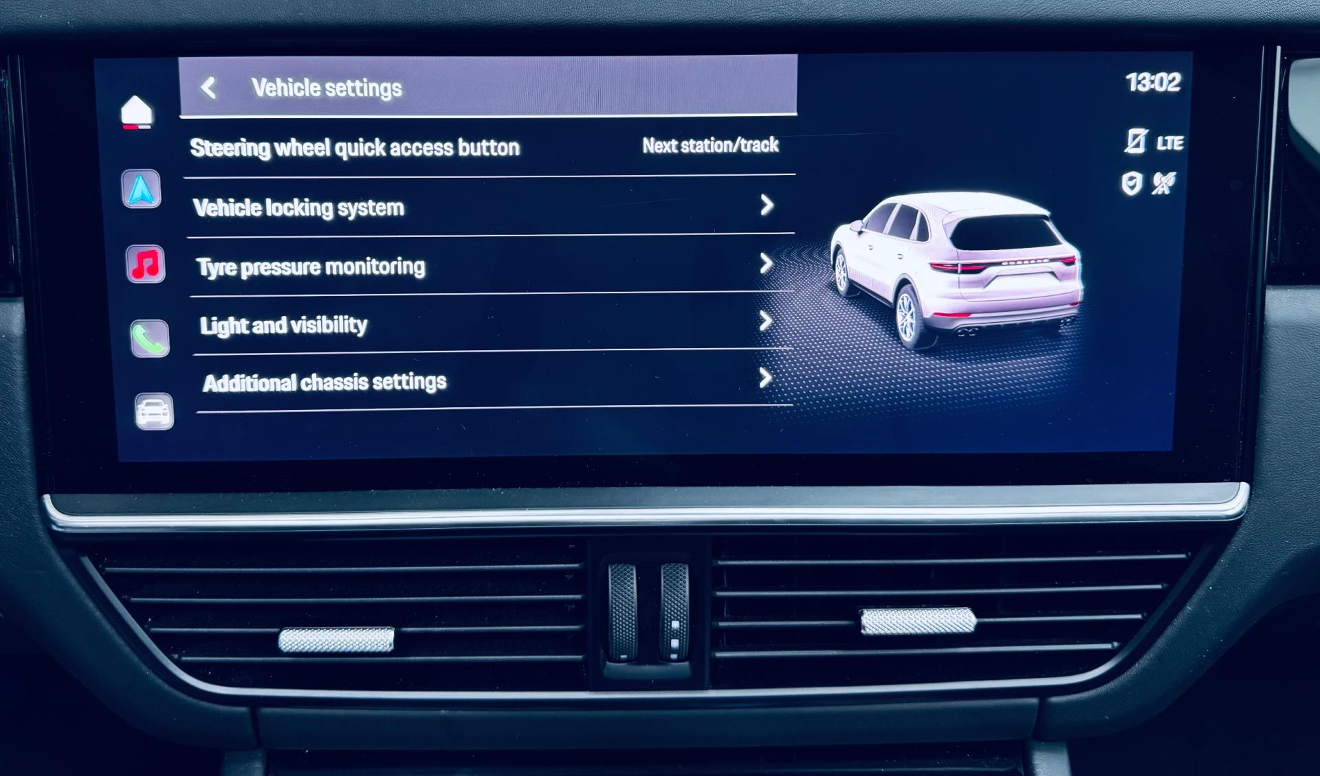 Foto van Porsche Cayenne E-hybrid