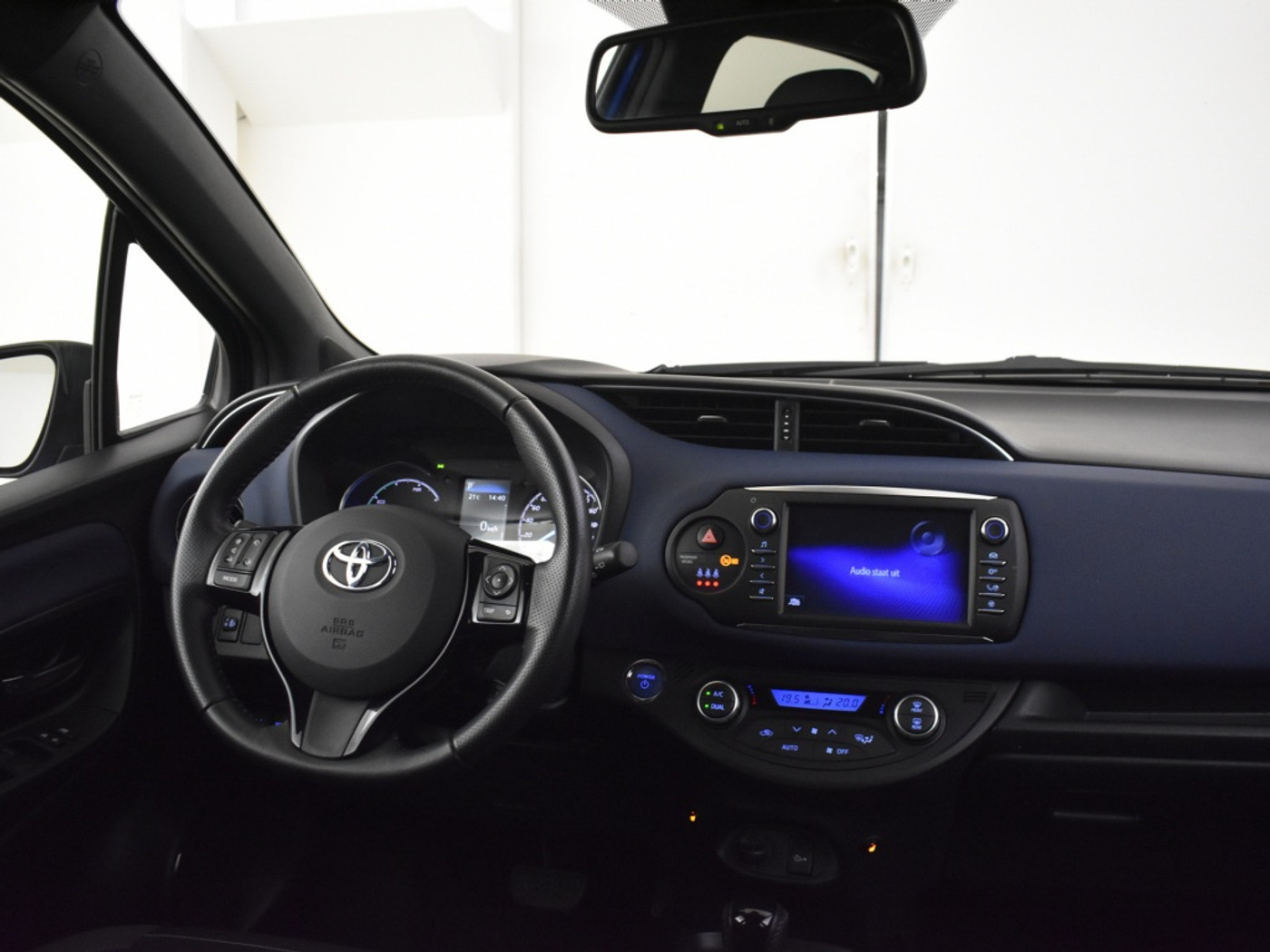 Foto van Toyota Toyota Yaris Hybrid