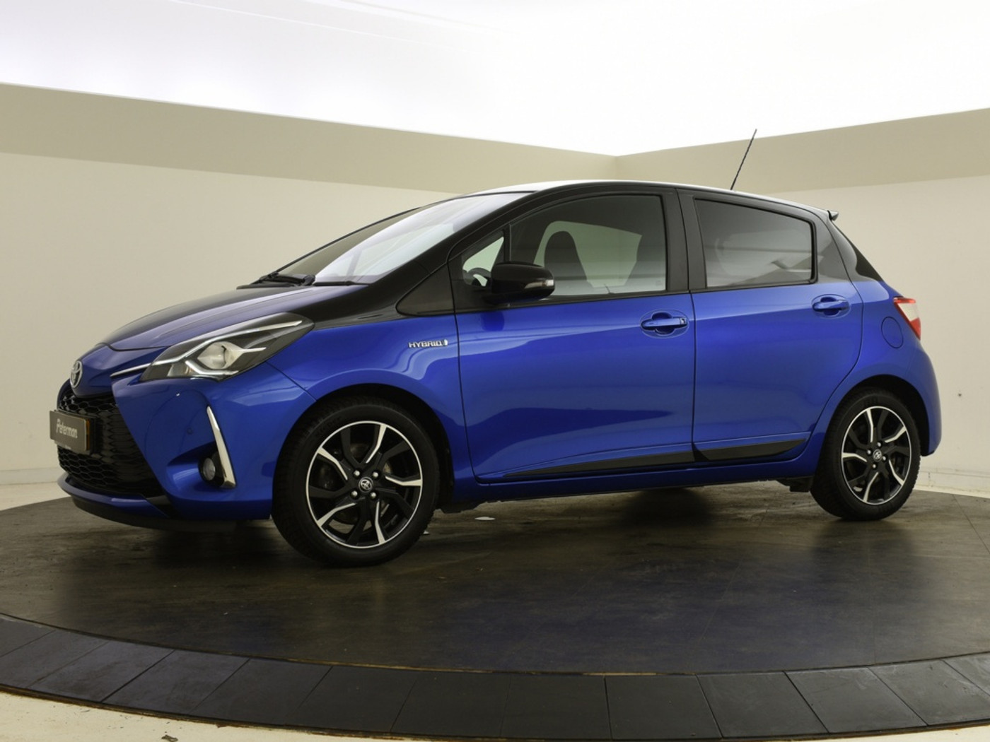 Foto van Toyota Toyota Yaris Hybrid
