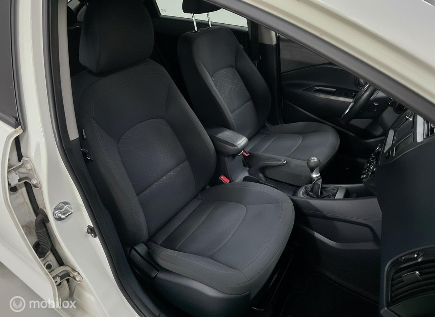Foto van Kia Rio