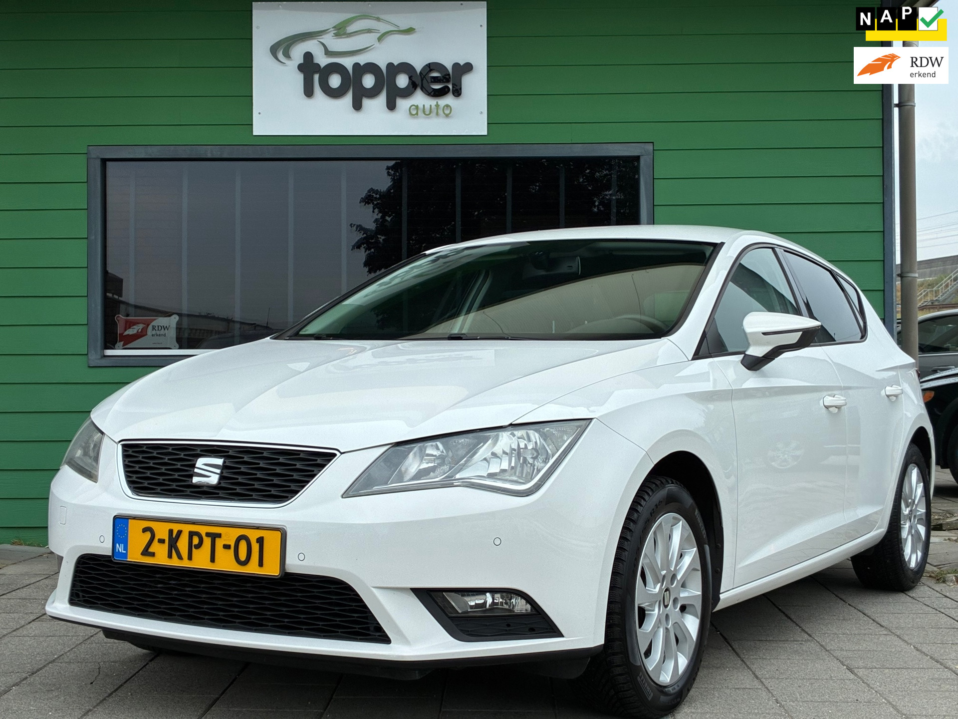 Seat Leon 1.2 TSI Style|Navigatie|CruiseControl|Climatronic|Trekhaak|Nieuwe APK|NAP| 2013 - voorkant