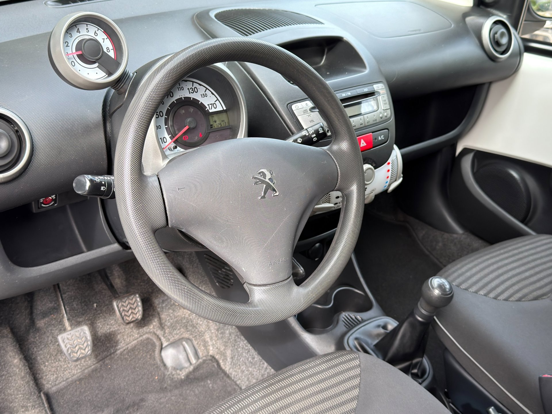 Foto van Peugeot Peugeot 107