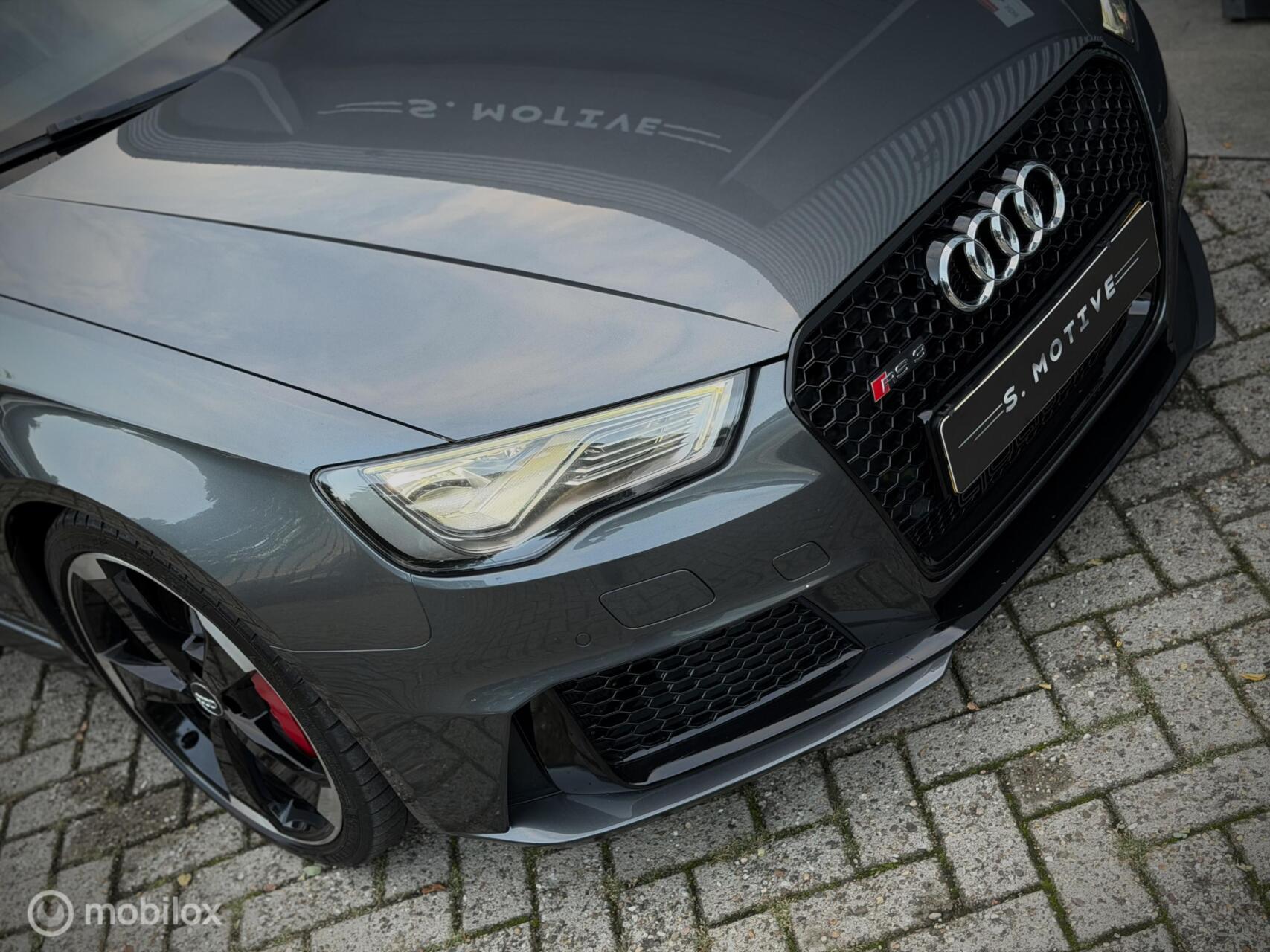 Foto van Audi RS 3 Sportback
