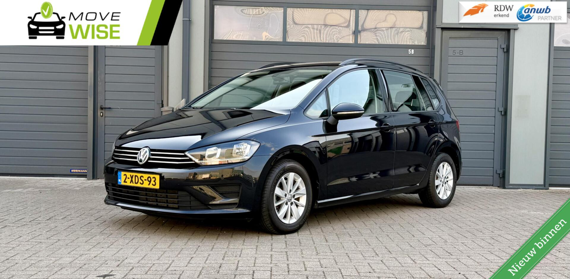 Volkswagen Golf Sportsvan 1.2 TSI 110pk Comfortline | Trekhaak | 1e Eigenaar | Dealeronderhouden | Cruise | Hoge Zit | 2014 - voorkant