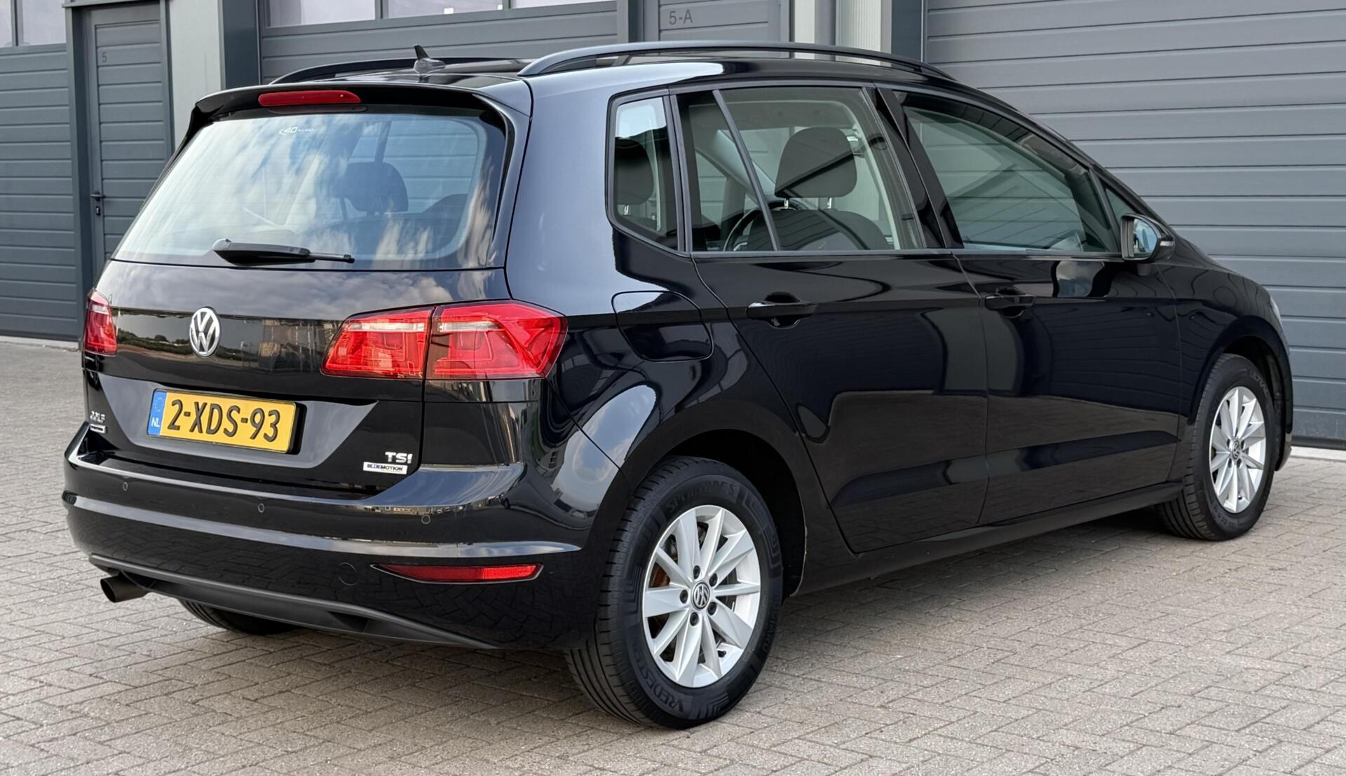 Foto van Volkswagen Golf Sportsvan