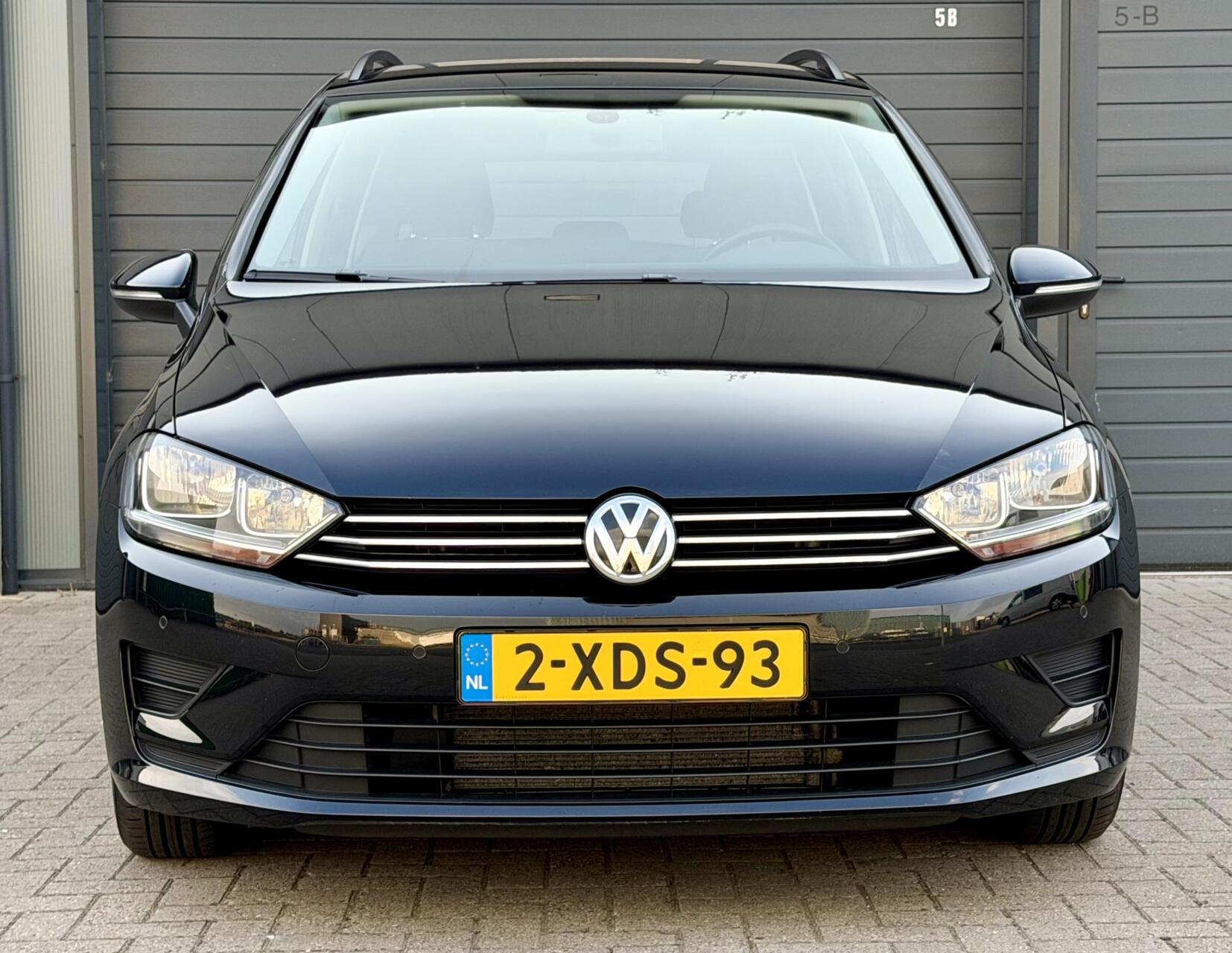 Foto van Volkswagen Golf Sportsvan