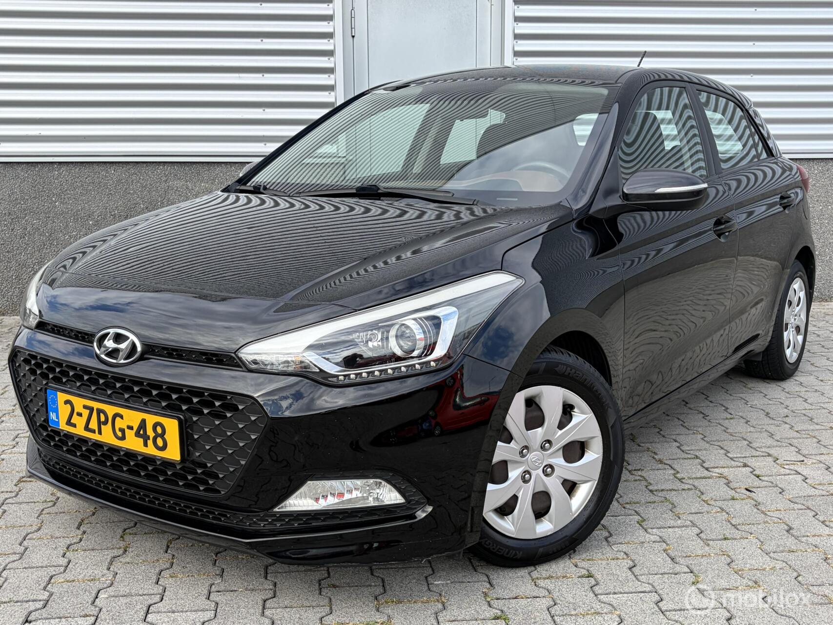 Hyundai I20 1.2 HP i-Motion 2015 - voorkant