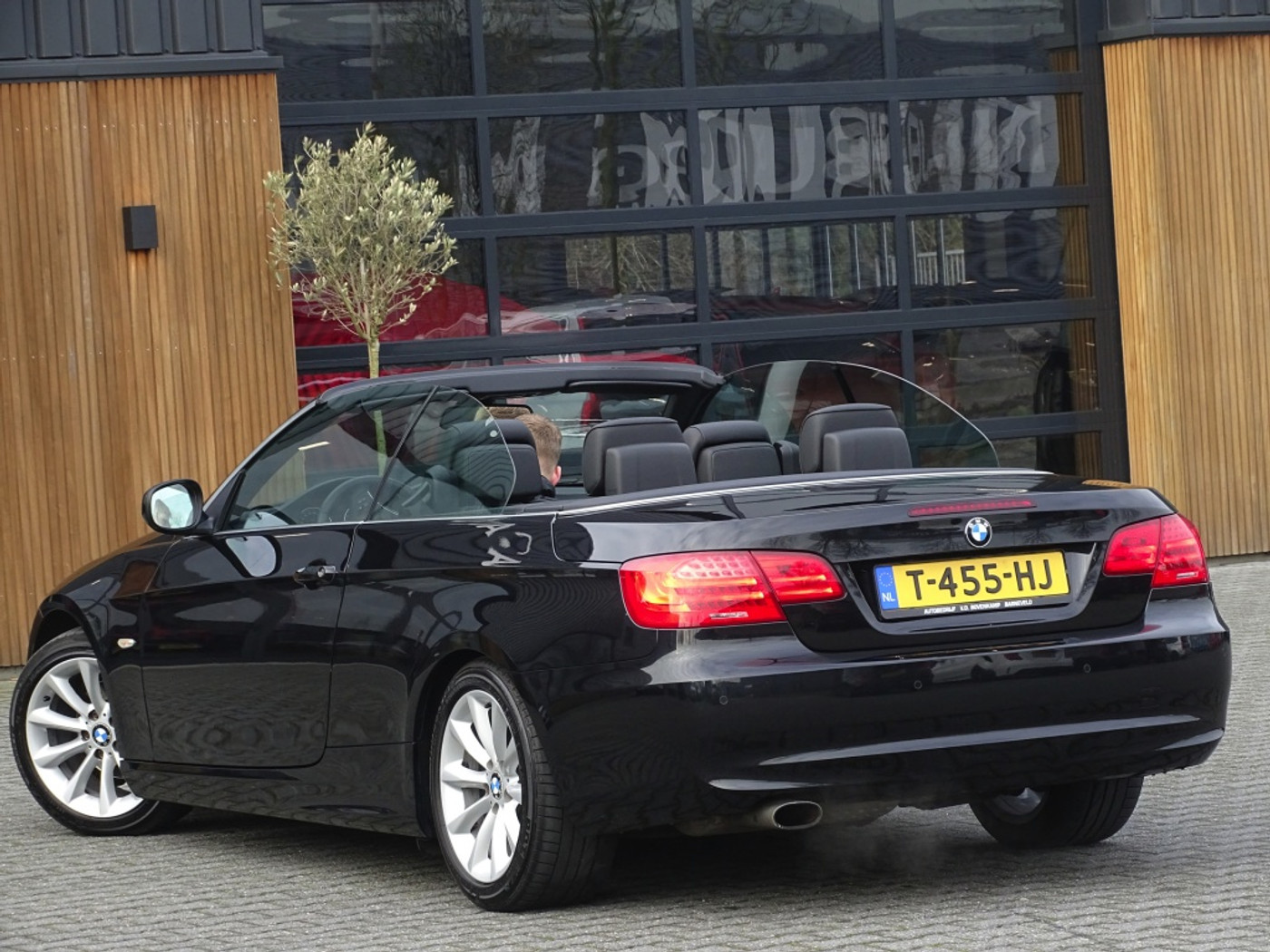 Foto van BMW 320i