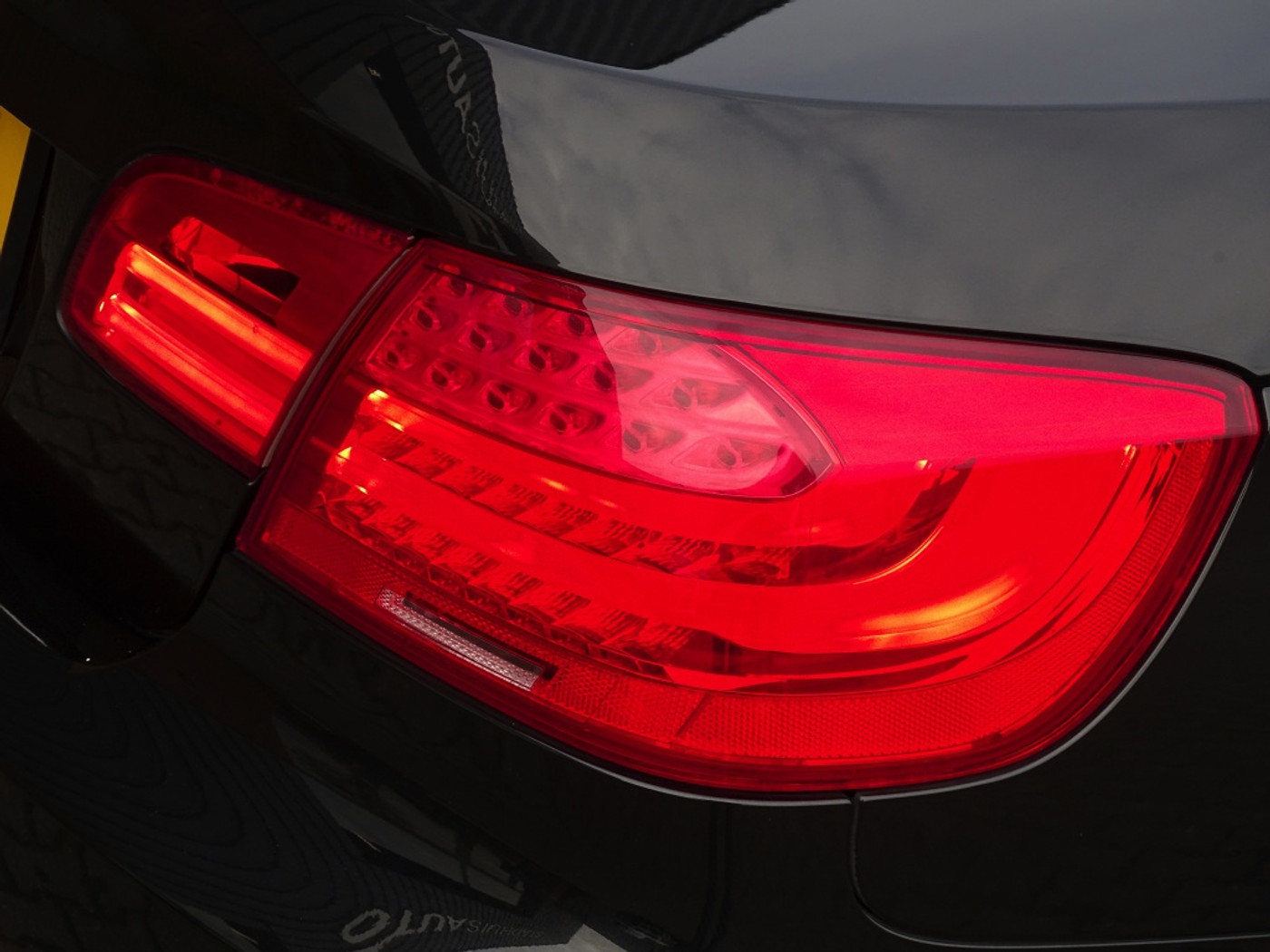 Foto van BMW 320i