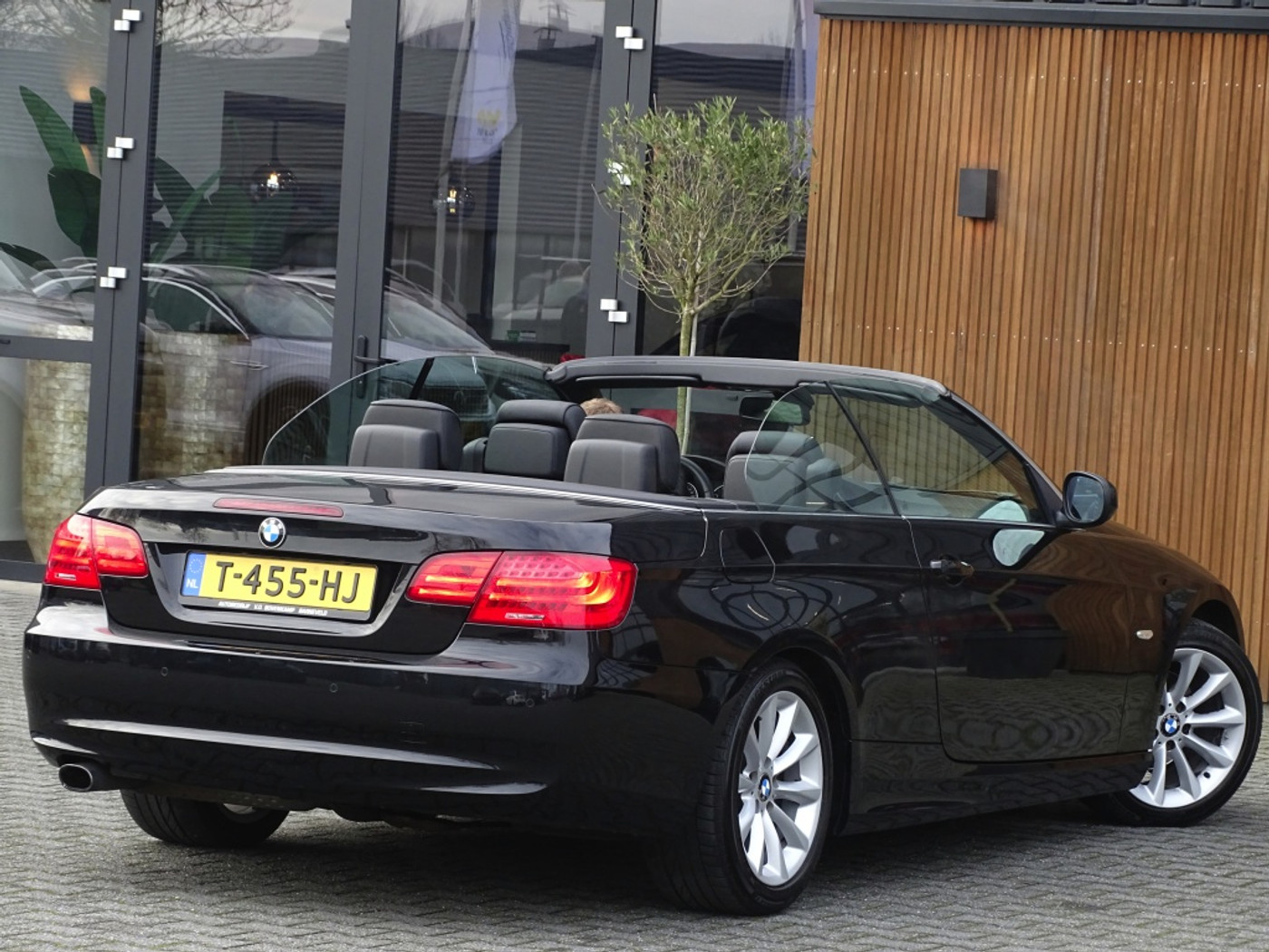 Foto van BMW 320i