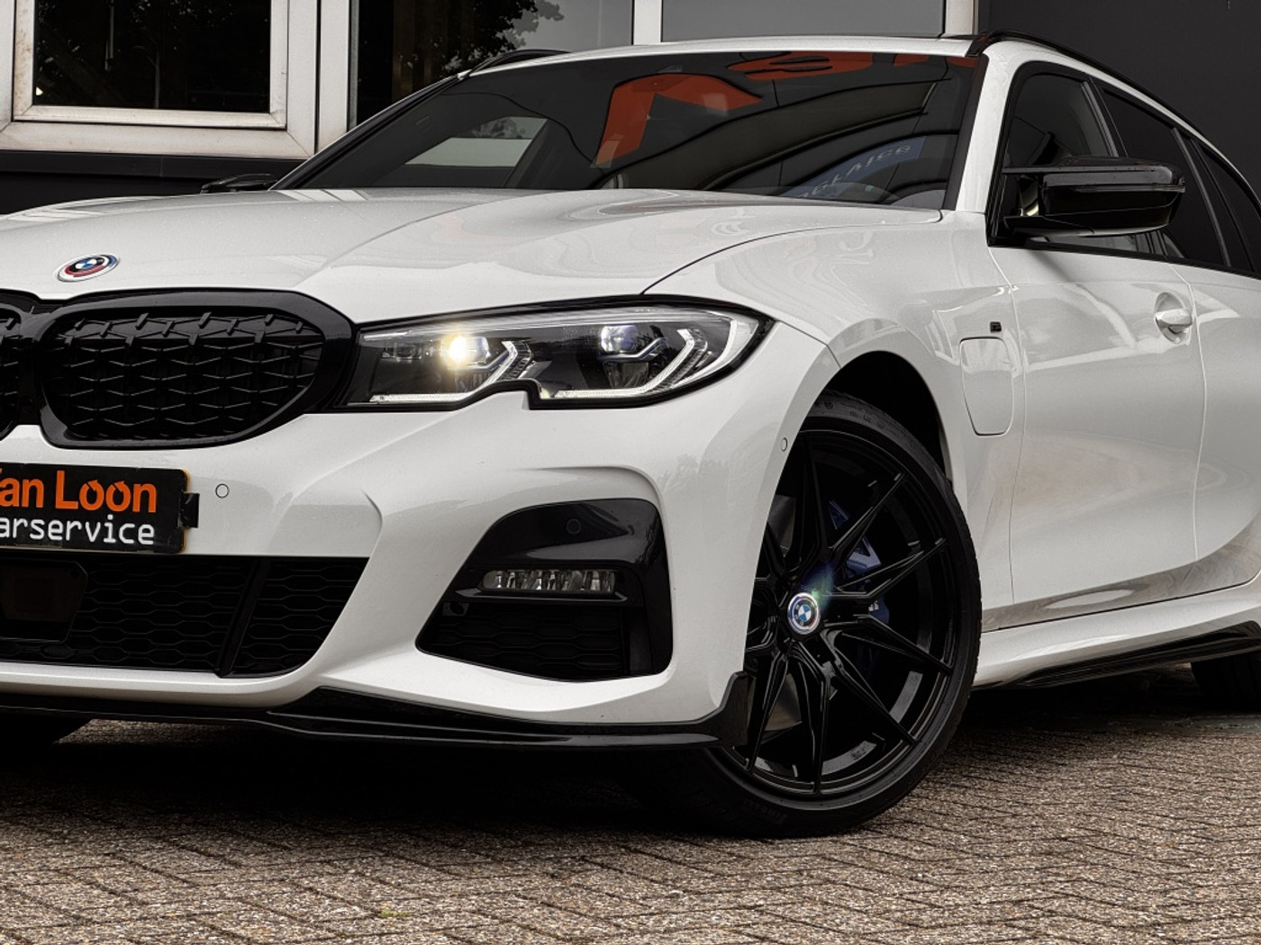 Foto van BMW 330e