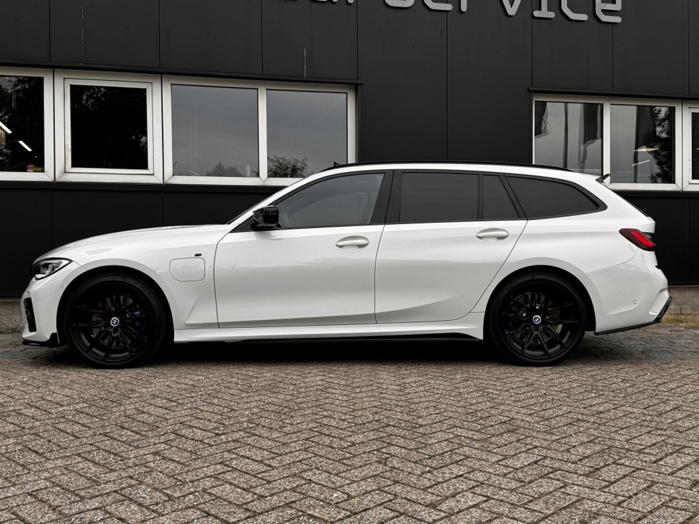 Foto van BMW 330e