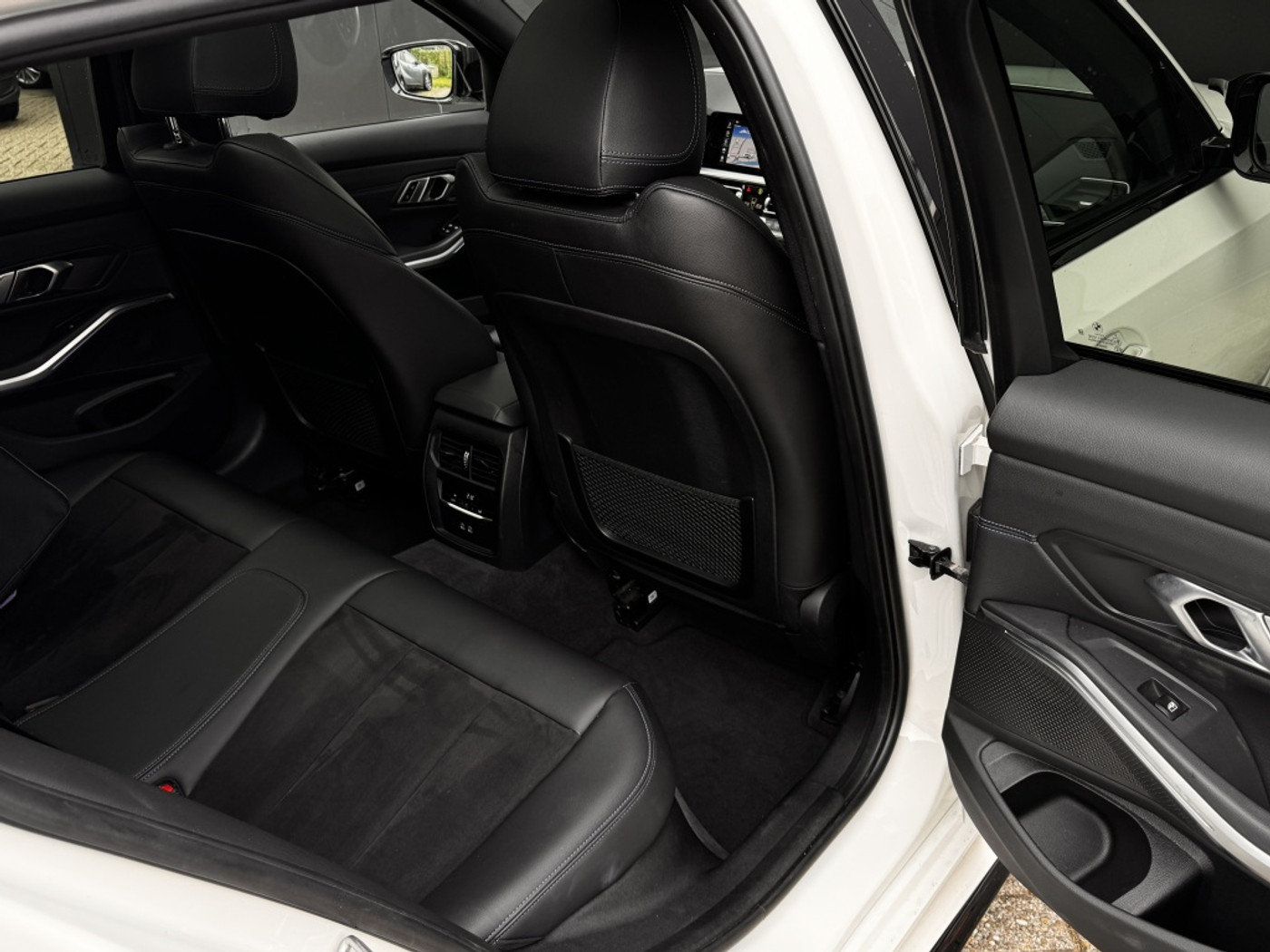 Foto van BMW 330e