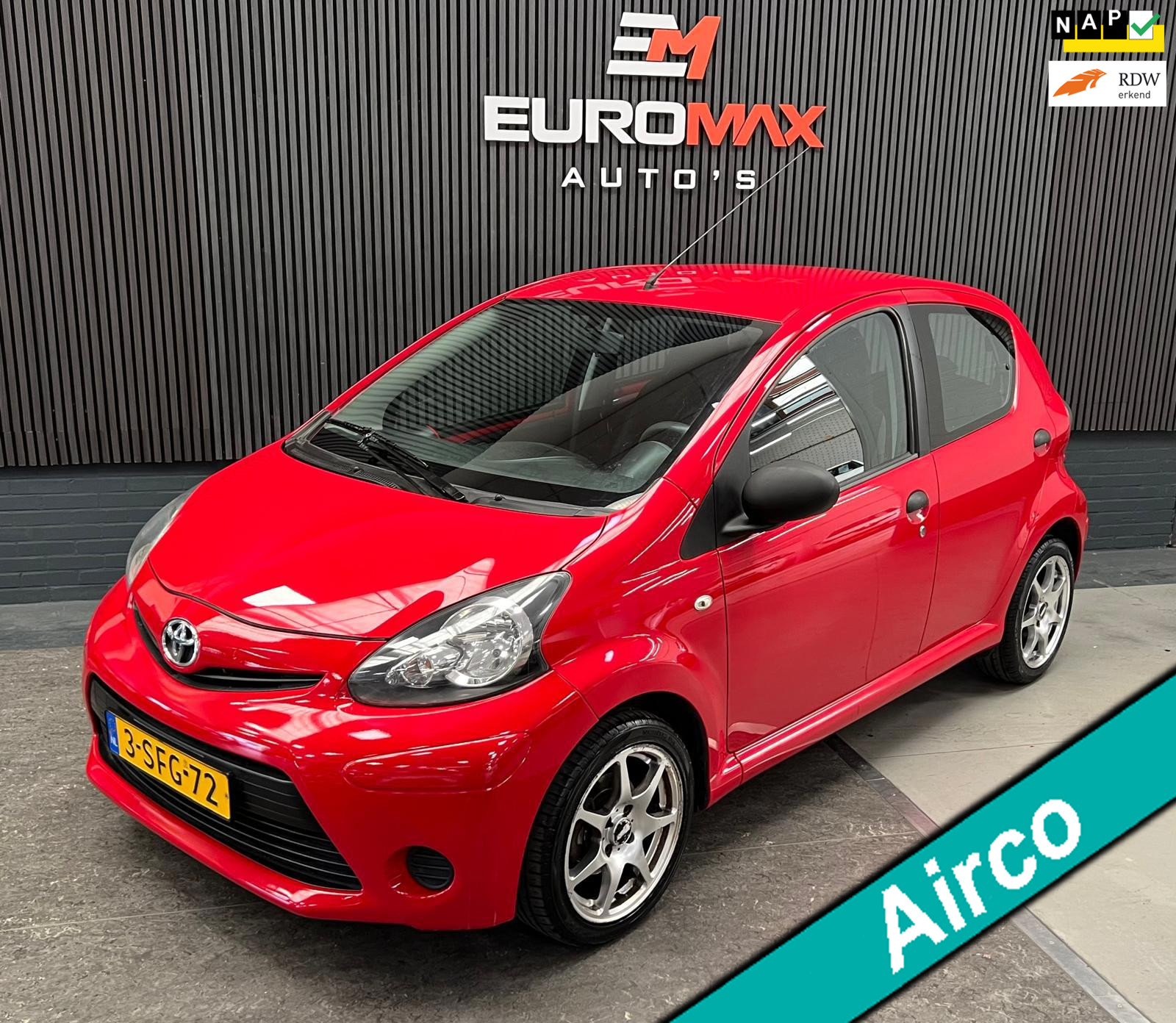 Toyota Toyota Aygo 1.0 VVT-i Now 1e Eigenaar - NAP - Airco 2013 - voorkant